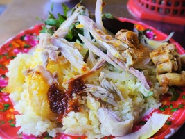 Cơm gà Hương
