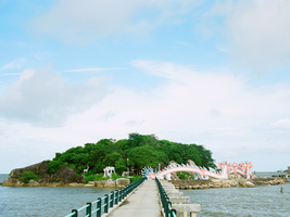 Hòn Đá Bạc