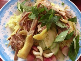 Cơm gà Tuyết Nhung