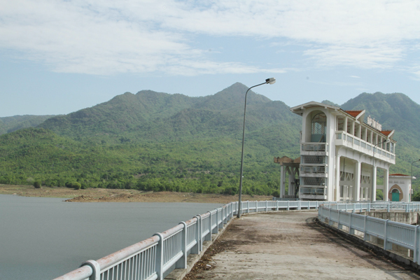 Hồ Tân Giang 