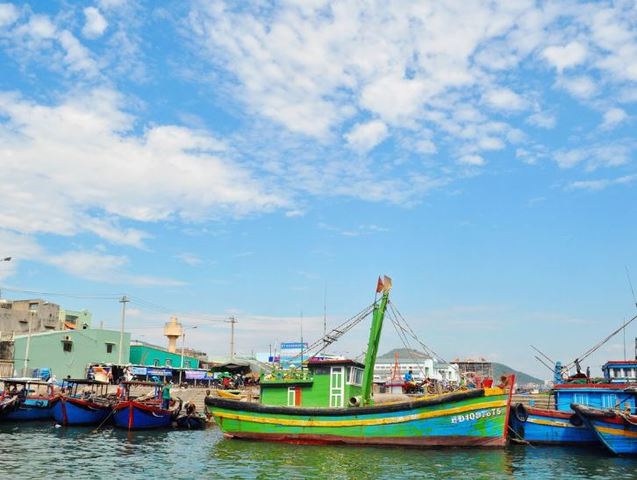 Cảng cá Quy Nhơn 