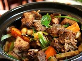 Nhà hàng Phong Gió
