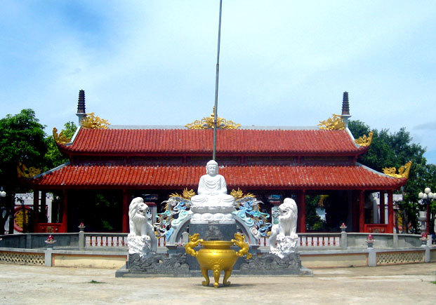 Đền thờ tướng công Đại vương Lê Trung Giang