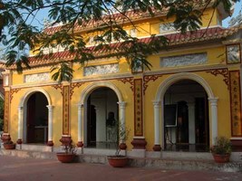 Miếu Đồng Hồ
