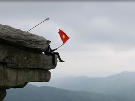 Mỏm lúc lắc (Núi Đá Chồng)