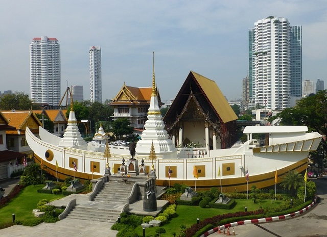 Wat Yan Nawa (Chùa Thuyền)