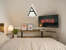 Pinehaus - 2 bedrooms homestay near Train street